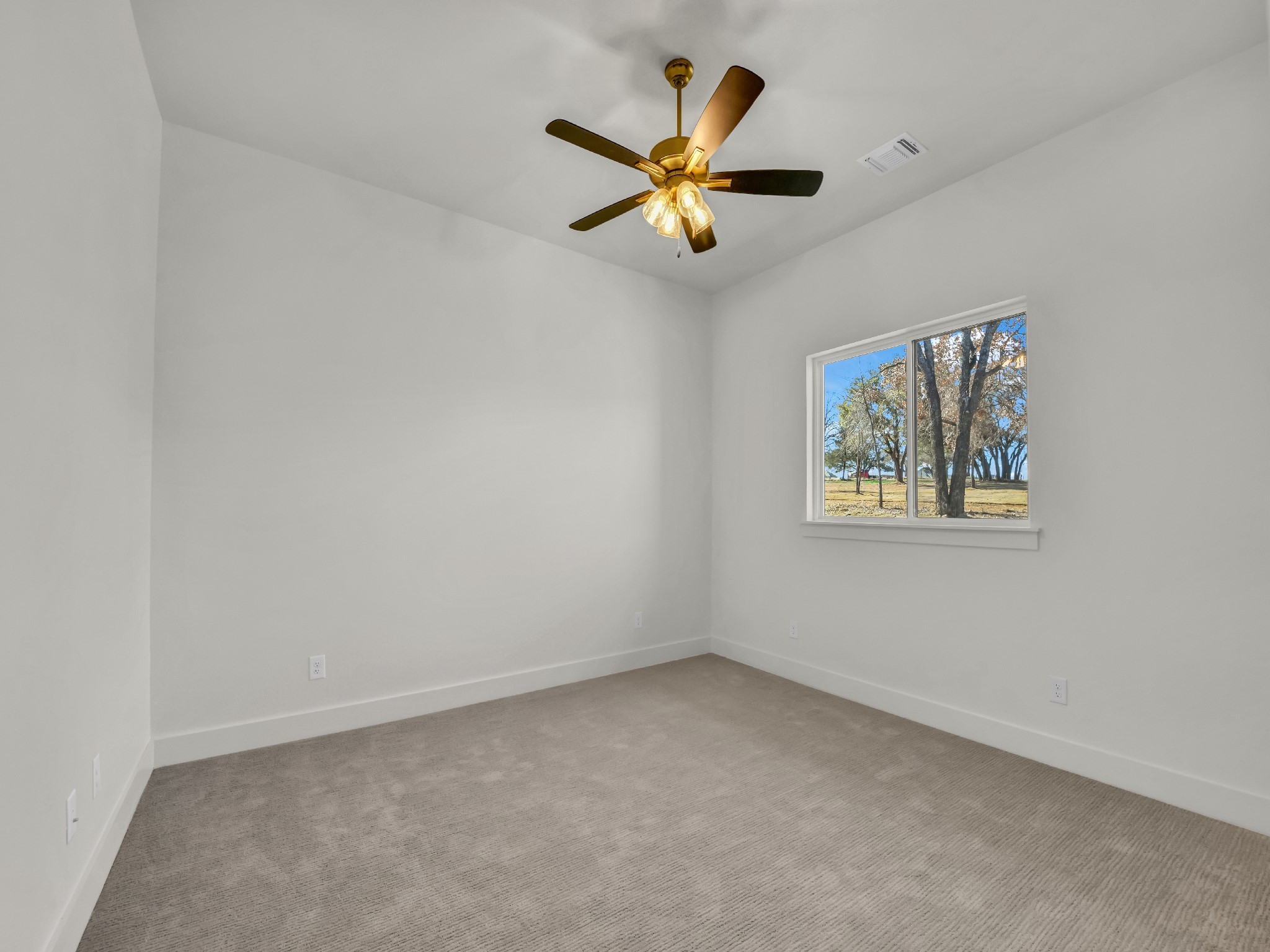208 Dan Russell Bend Weatherford TX 76087