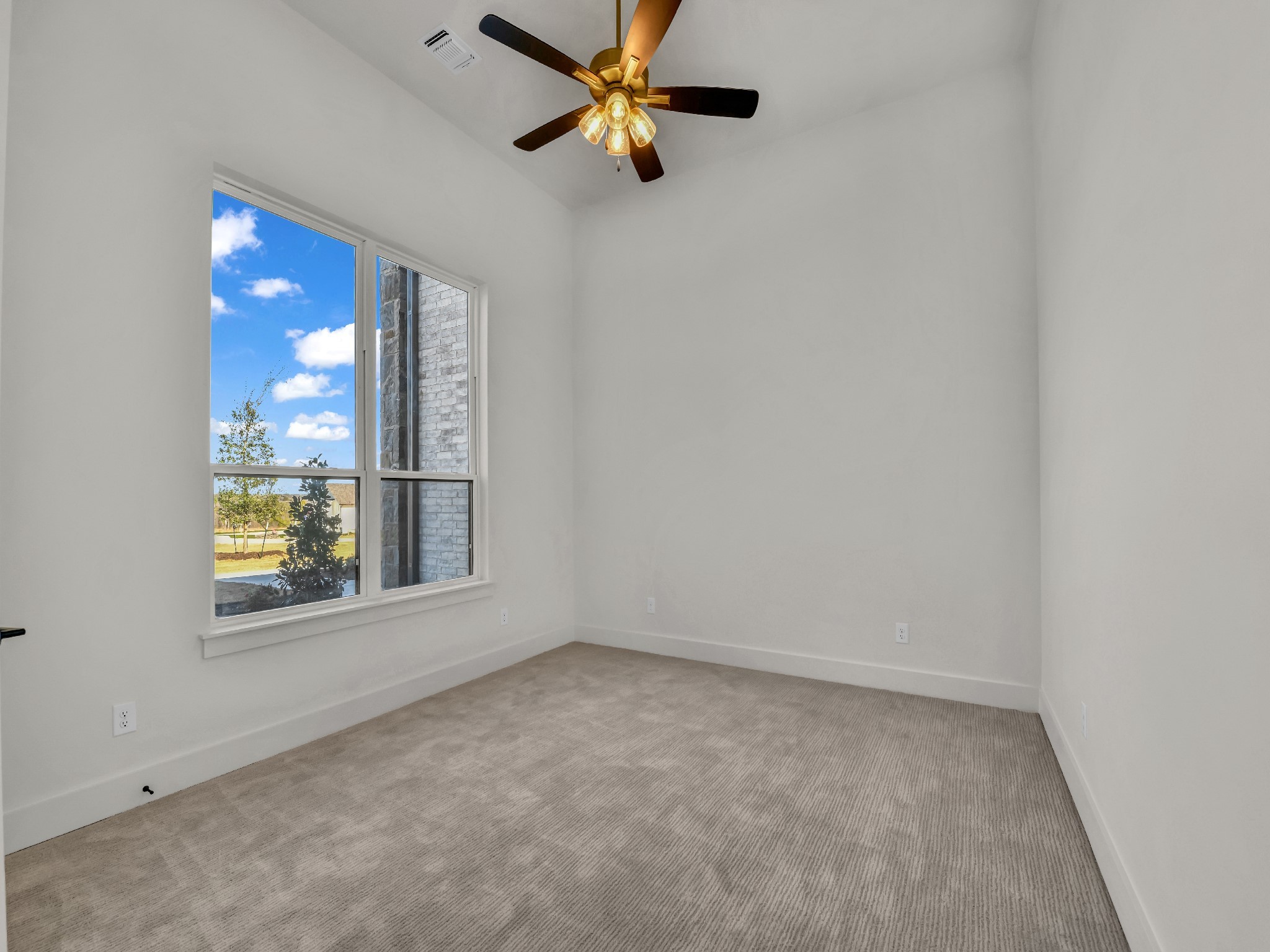 208 Dan Russell Bend Weatherford TX 76087