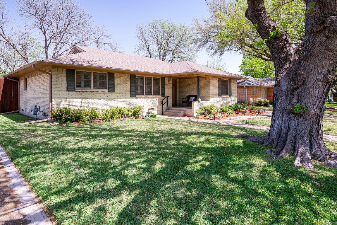 6161 Saratoga Circle Dallas TX 75214