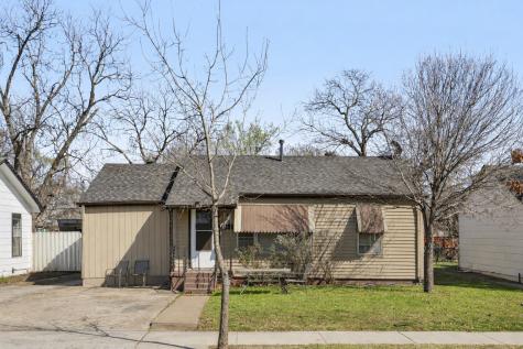 3737 Willing Avenue Fort Worth TX 76110