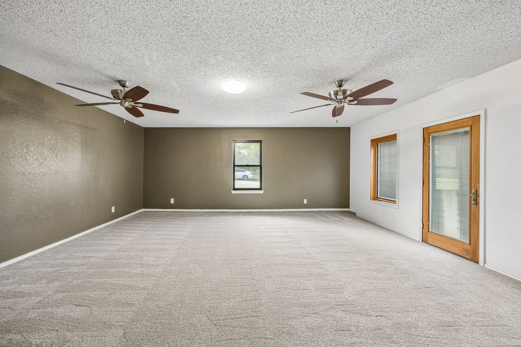 806 Glenn Drive Euless TX 76039