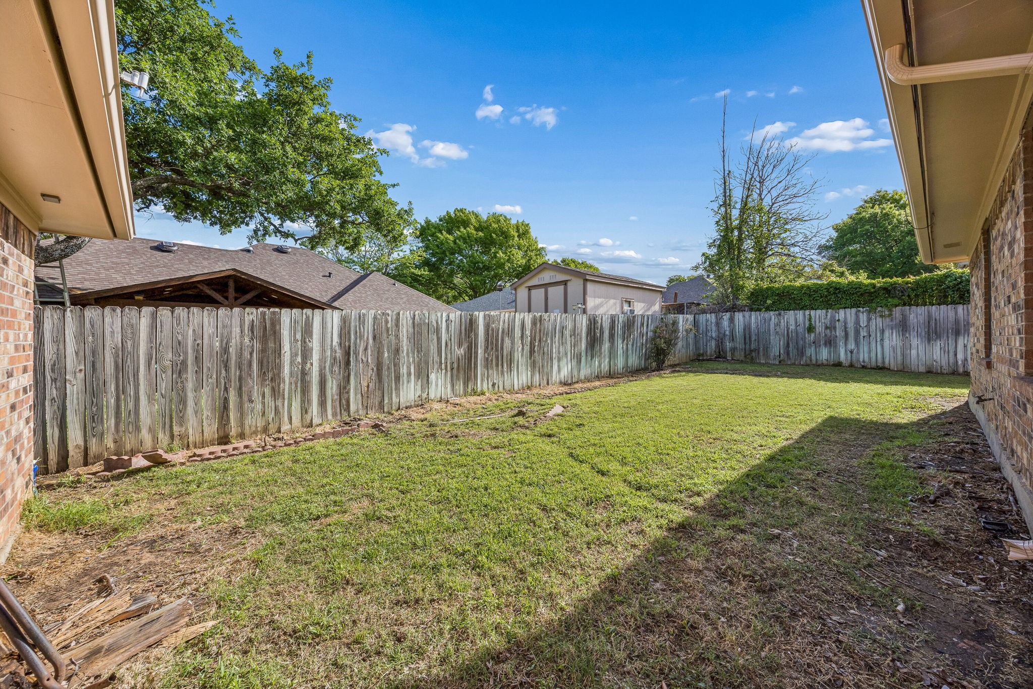 806 Glenn Drive Euless TX 76039