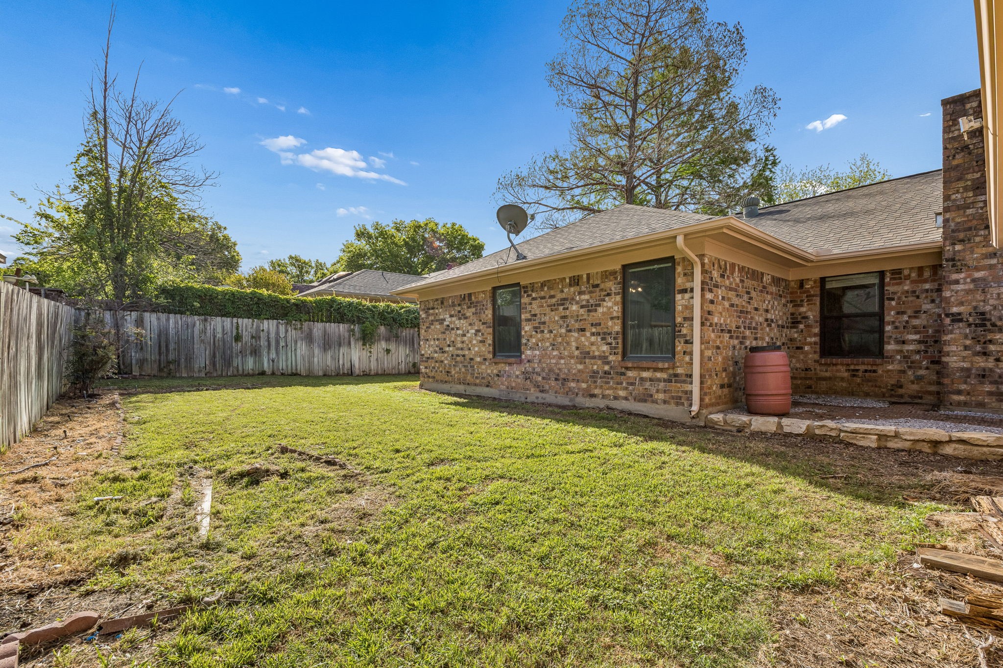 806 Glenn Drive Euless TX 76039