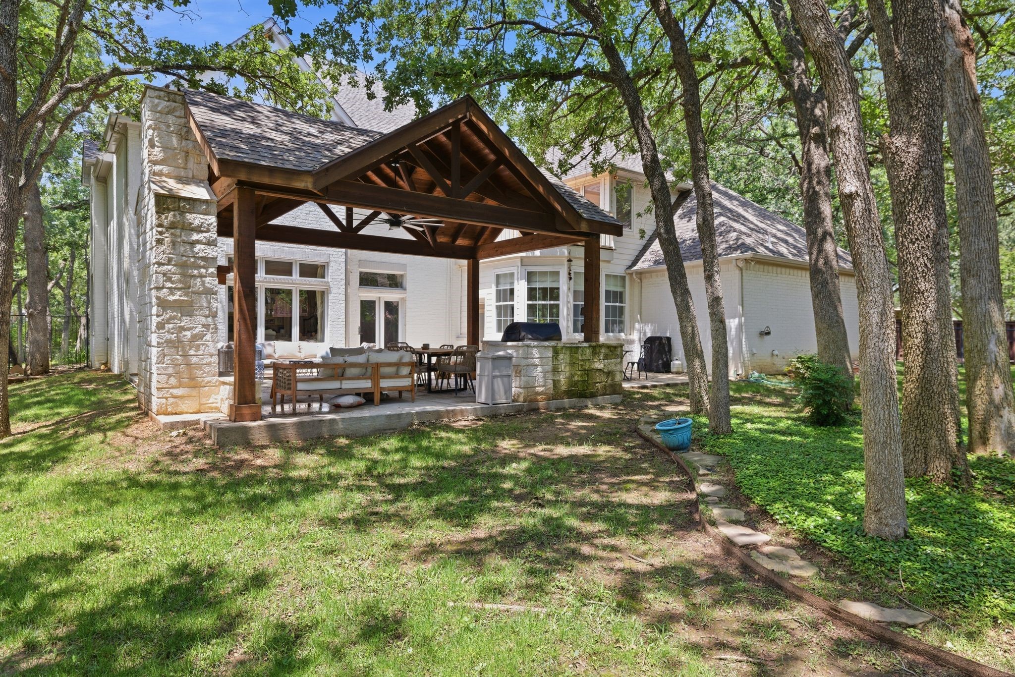 605 Shady Brook Court Southlake TX 76092