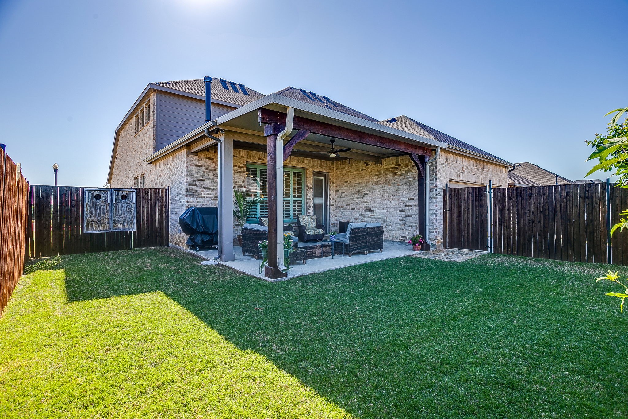 2001 Kati Jane Lane Midlothian TX 76065