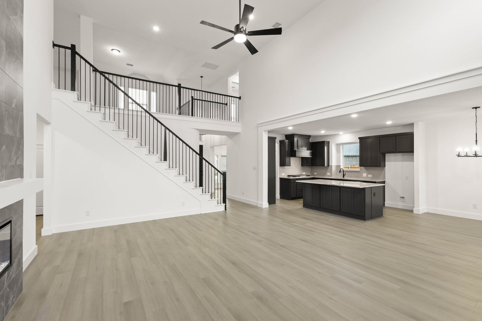 207 Tradd Street Glenn Heights TX 75154