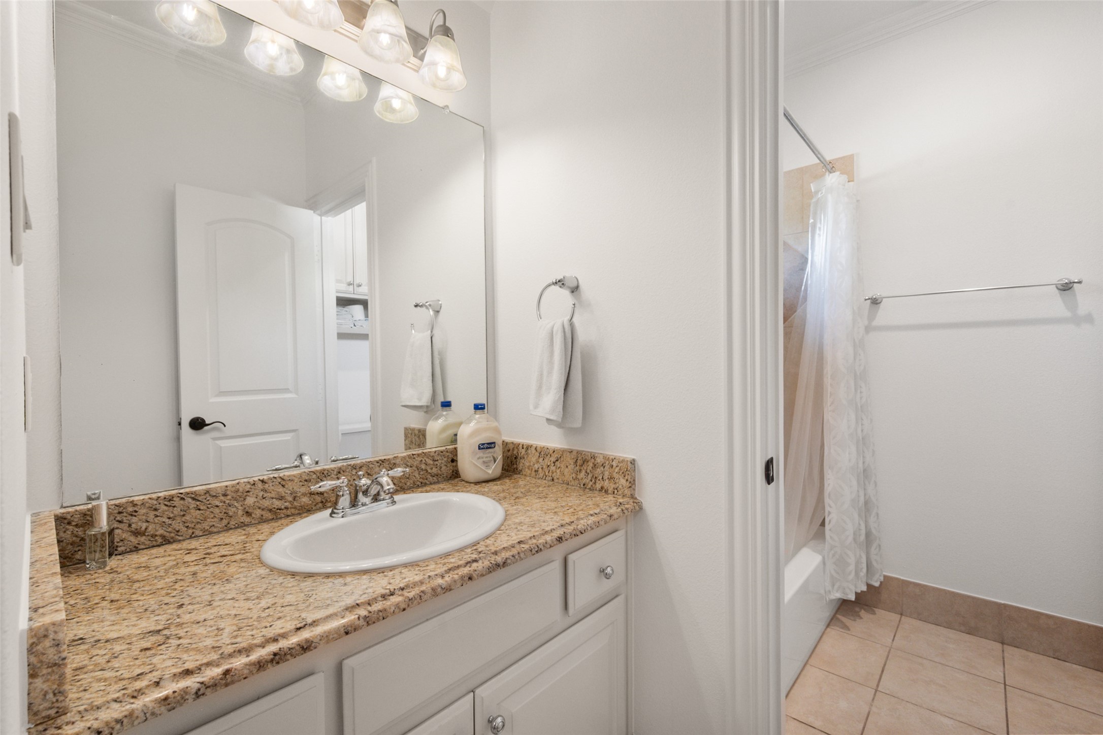 6162 Llano Avenue Dallas TX 75214