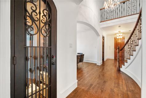 6162 Llano Avenue Dallas TX 75214