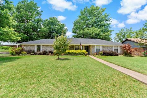 1030 42nd Street SW Paris TX 75460