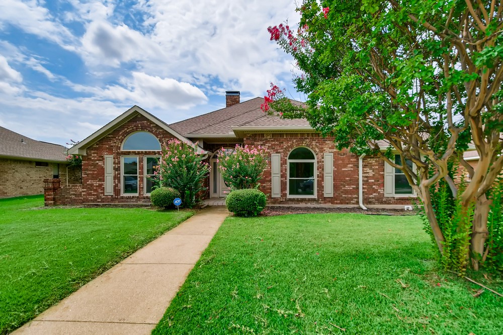 2502 Willowdale Drive Carrollton TX 75006
