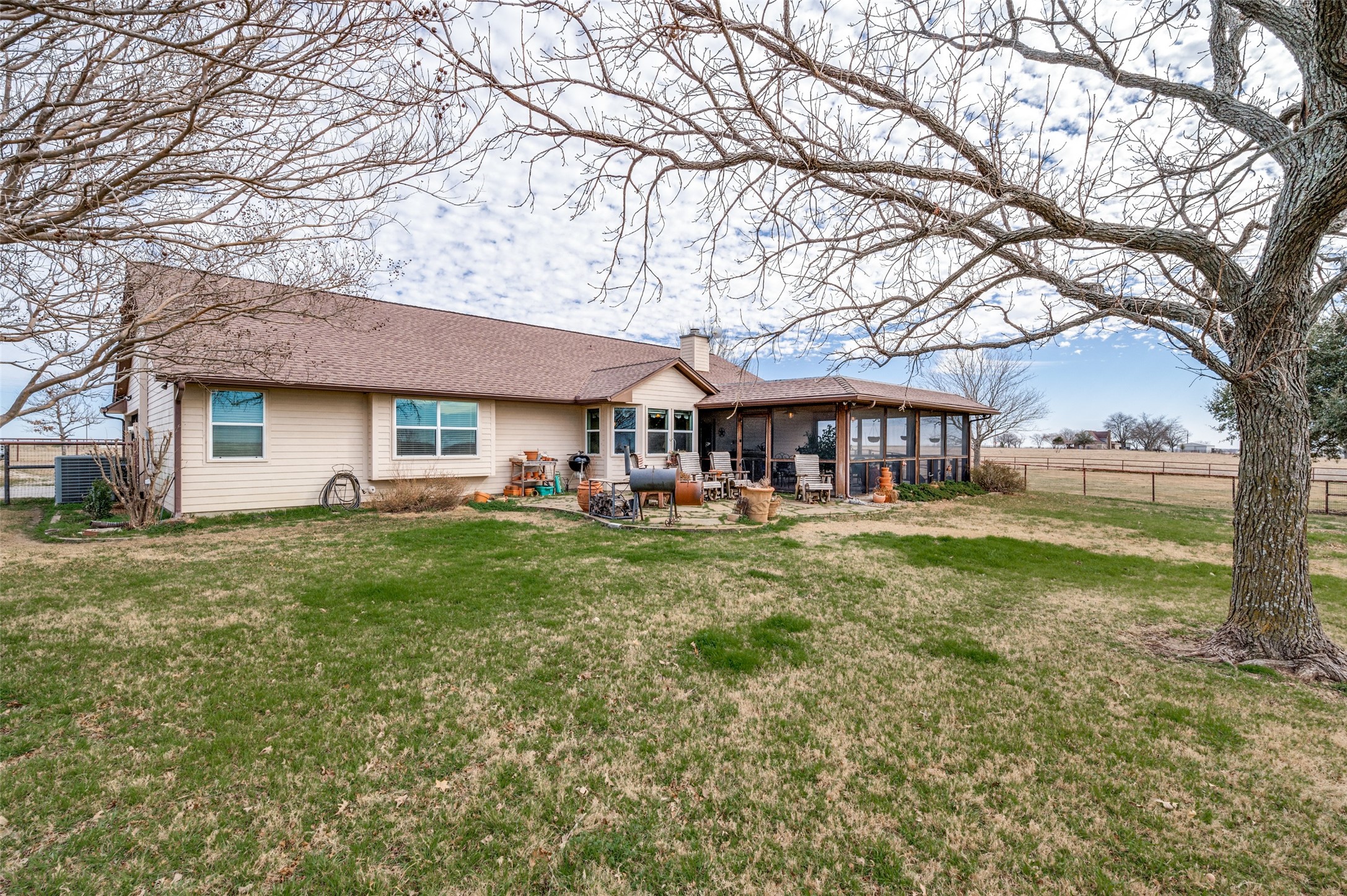 12517 Fm 1385 Pilot Point TX 76258