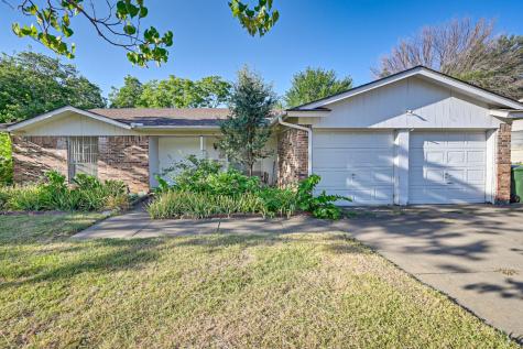 1702 Carla Avenue Arlington TX 76014