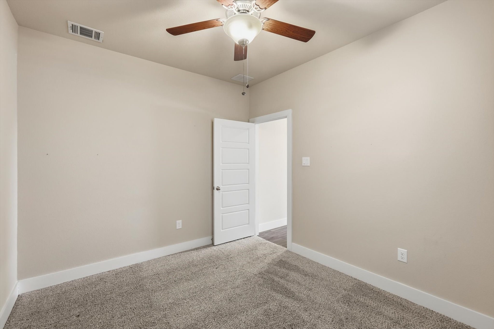 100 N Highland Drive Sanger TX 76266