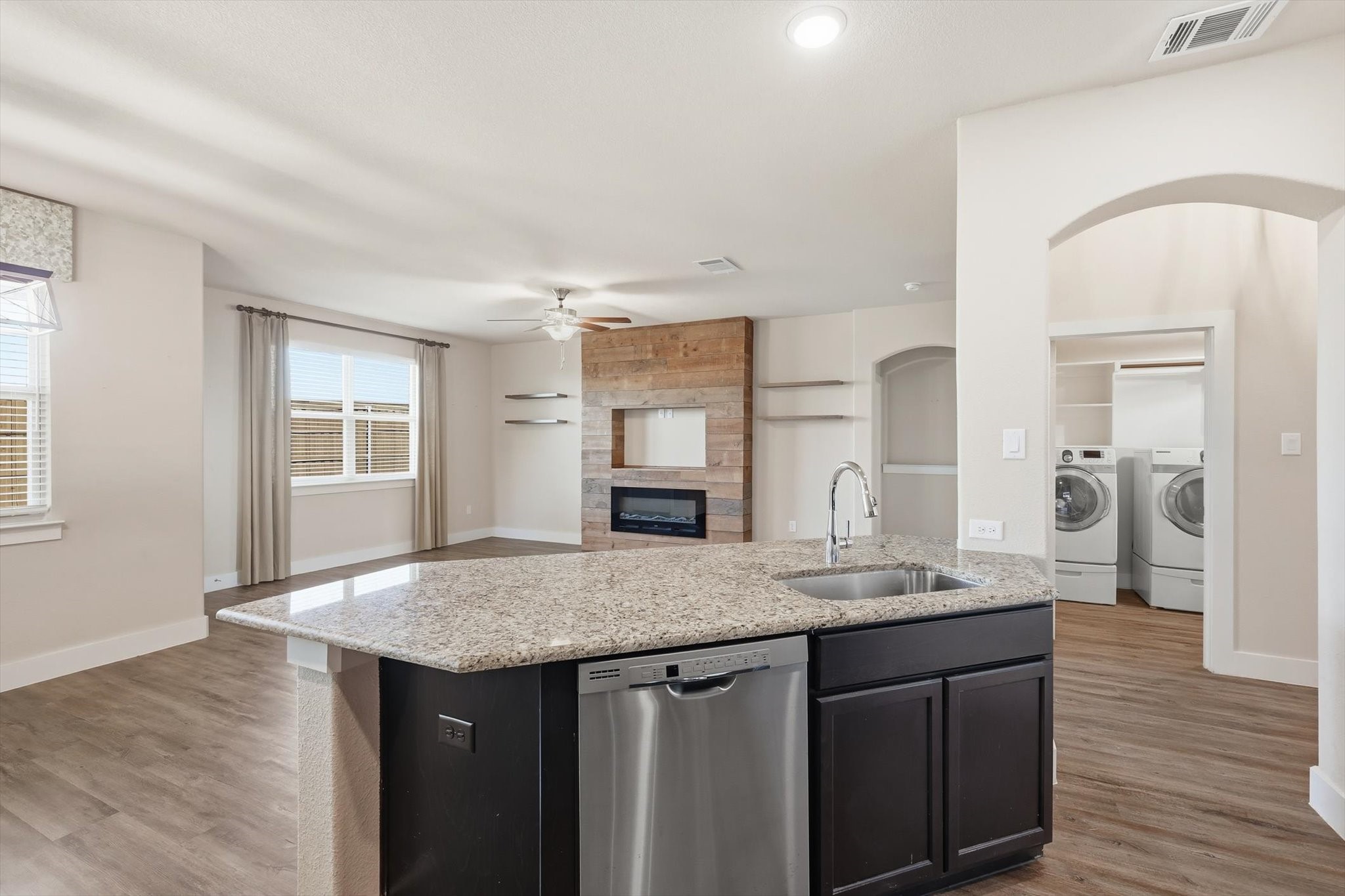 100 N Highland Drive Sanger TX 76266