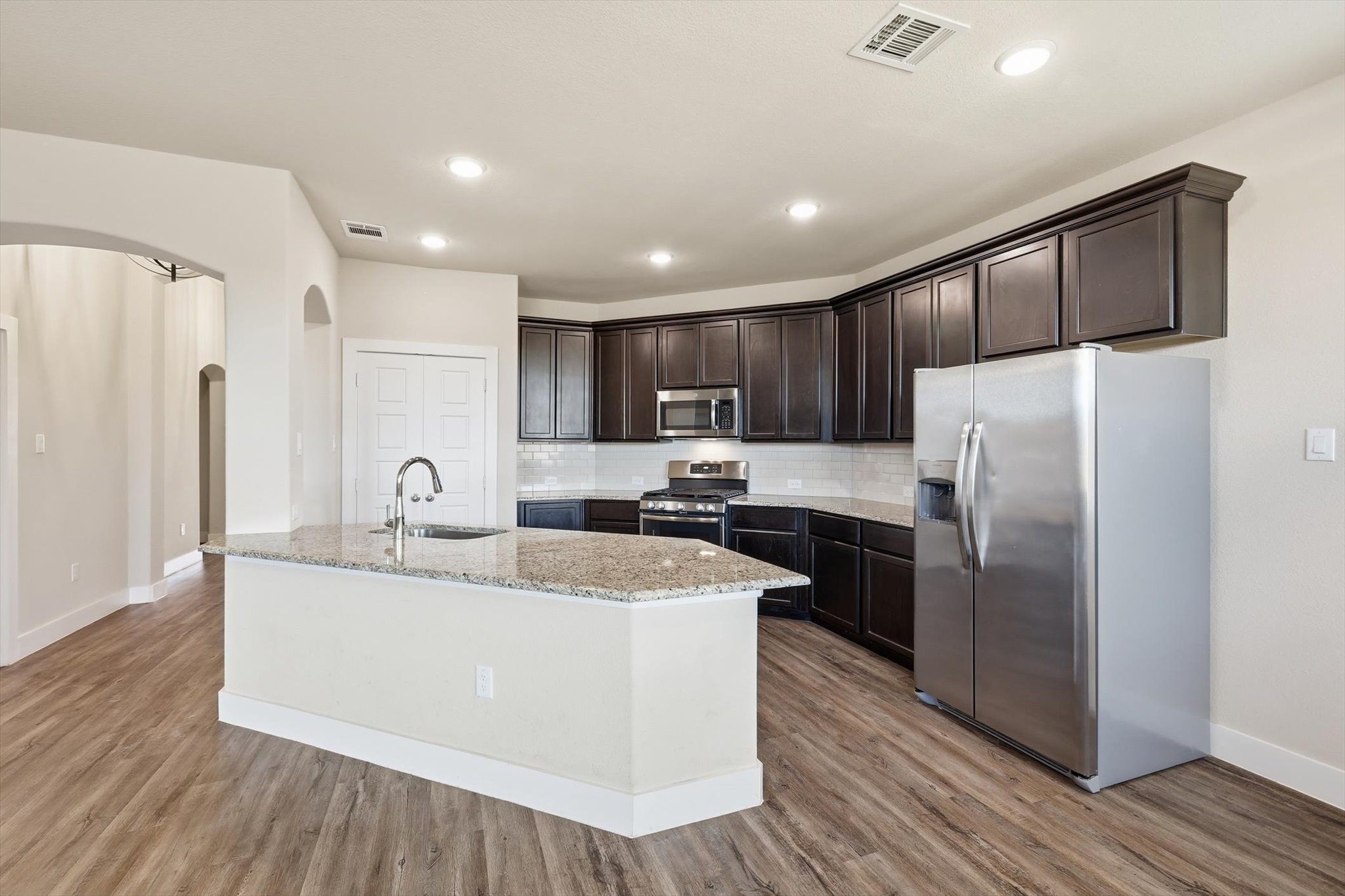100 N Highland Drive Sanger TX 76266