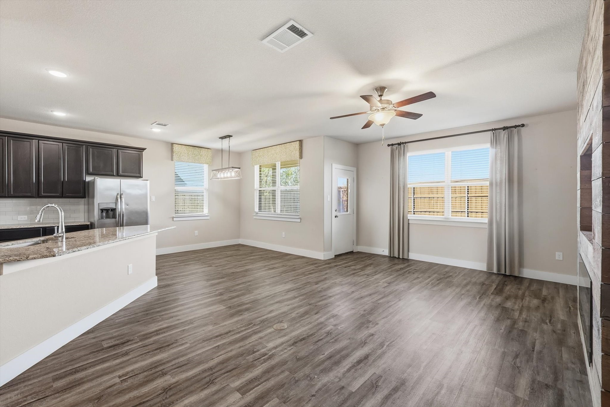 100 N Highland Drive Sanger TX 76266