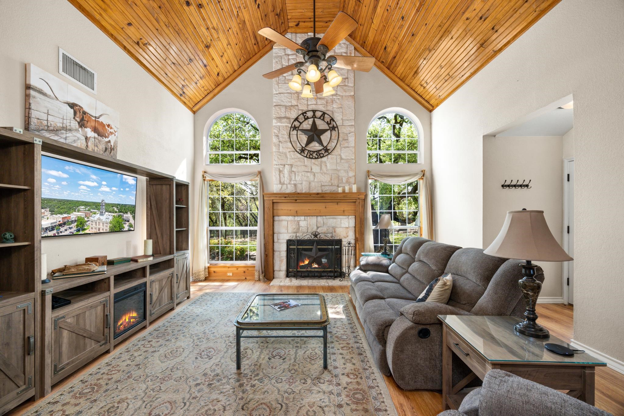 1311 Williamson Road Granbury TX 76048