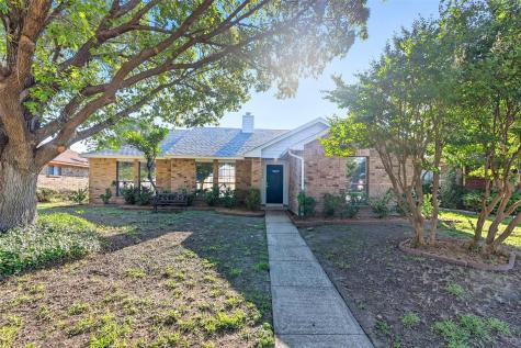 5144 Freestone Circle Dallas TX 75227