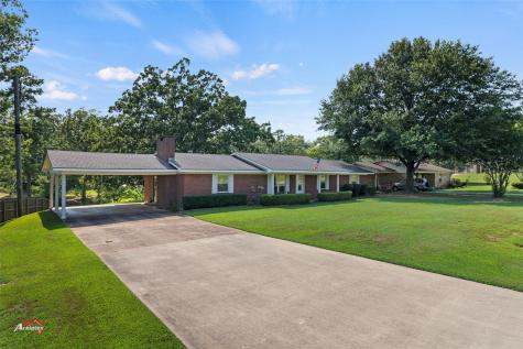 410 S Boggie Street Atlanta TX 75551