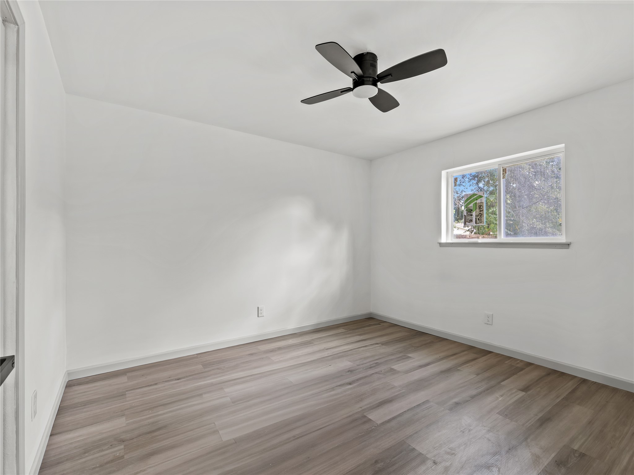 326 Bluebonnet Trail Garland TX 75043