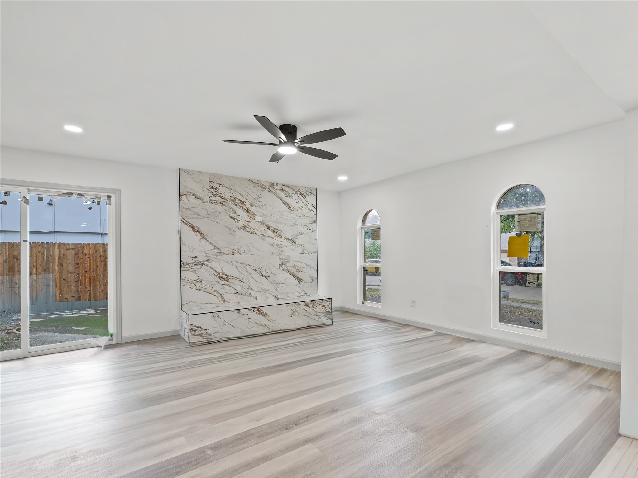 326 Bluebonnet Trail Garland TX 75043