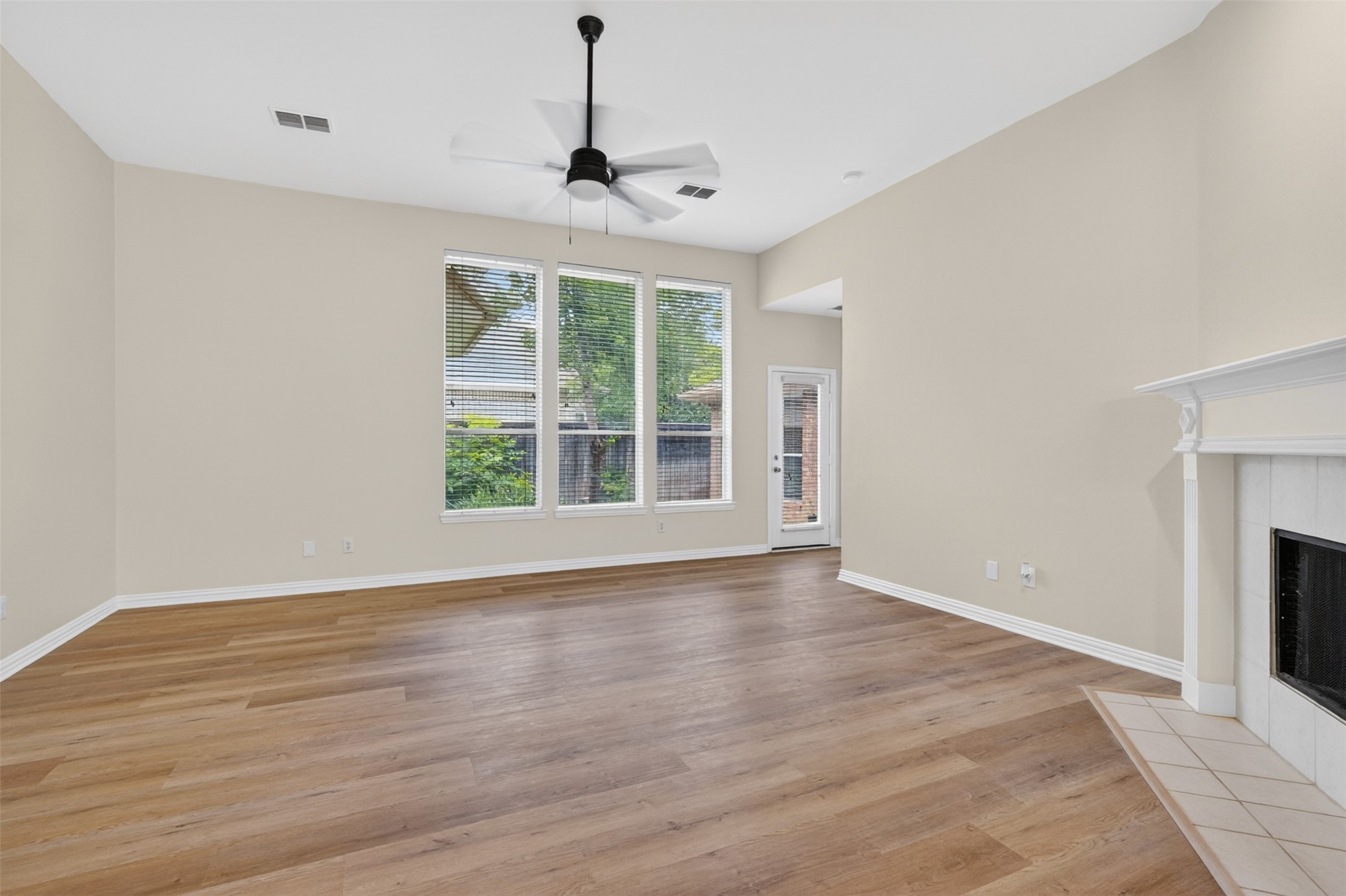 6864 Bushnell Drive Plano TX 75024