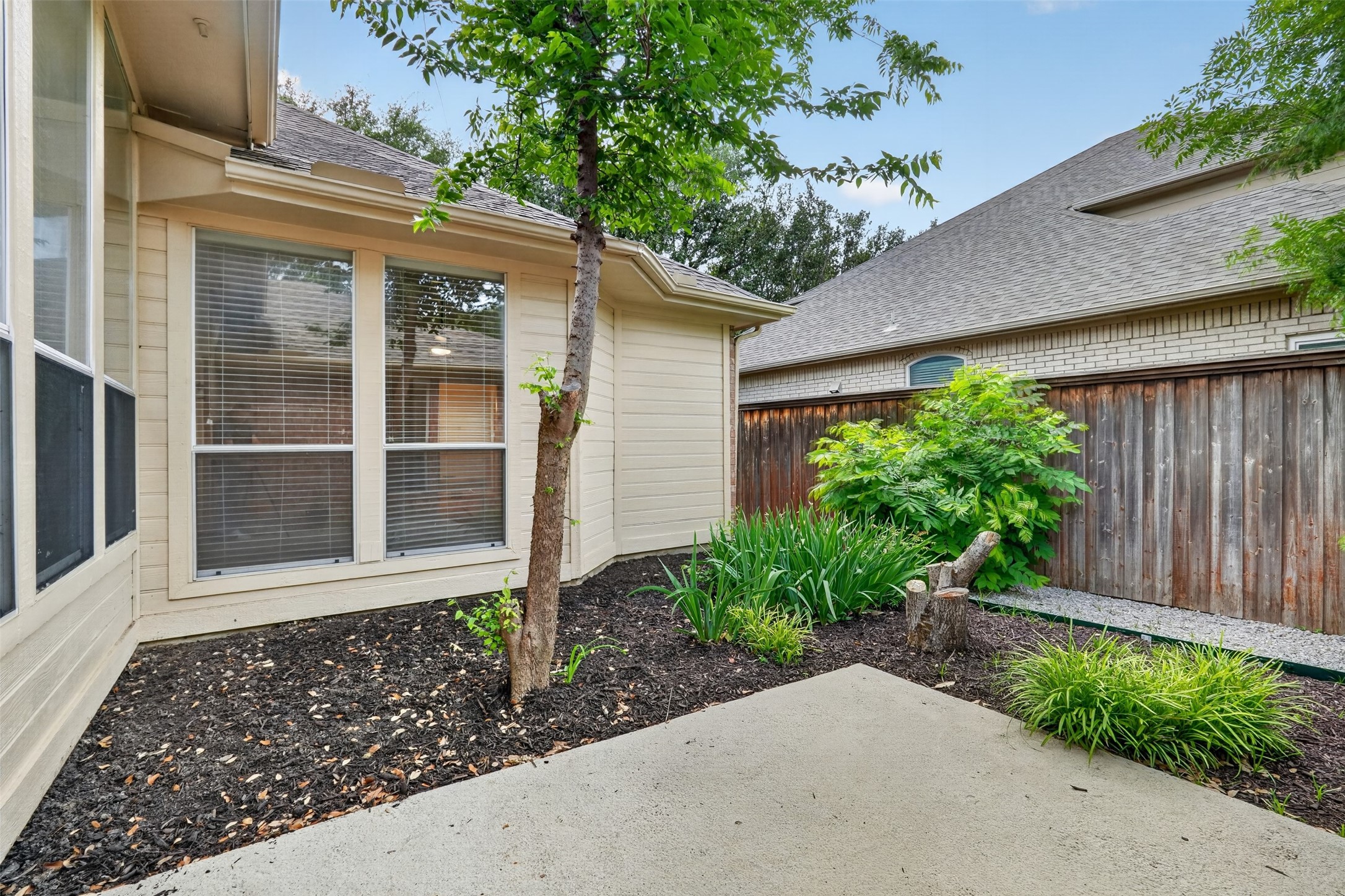 6864 Bushnell Drive Plano TX 75024