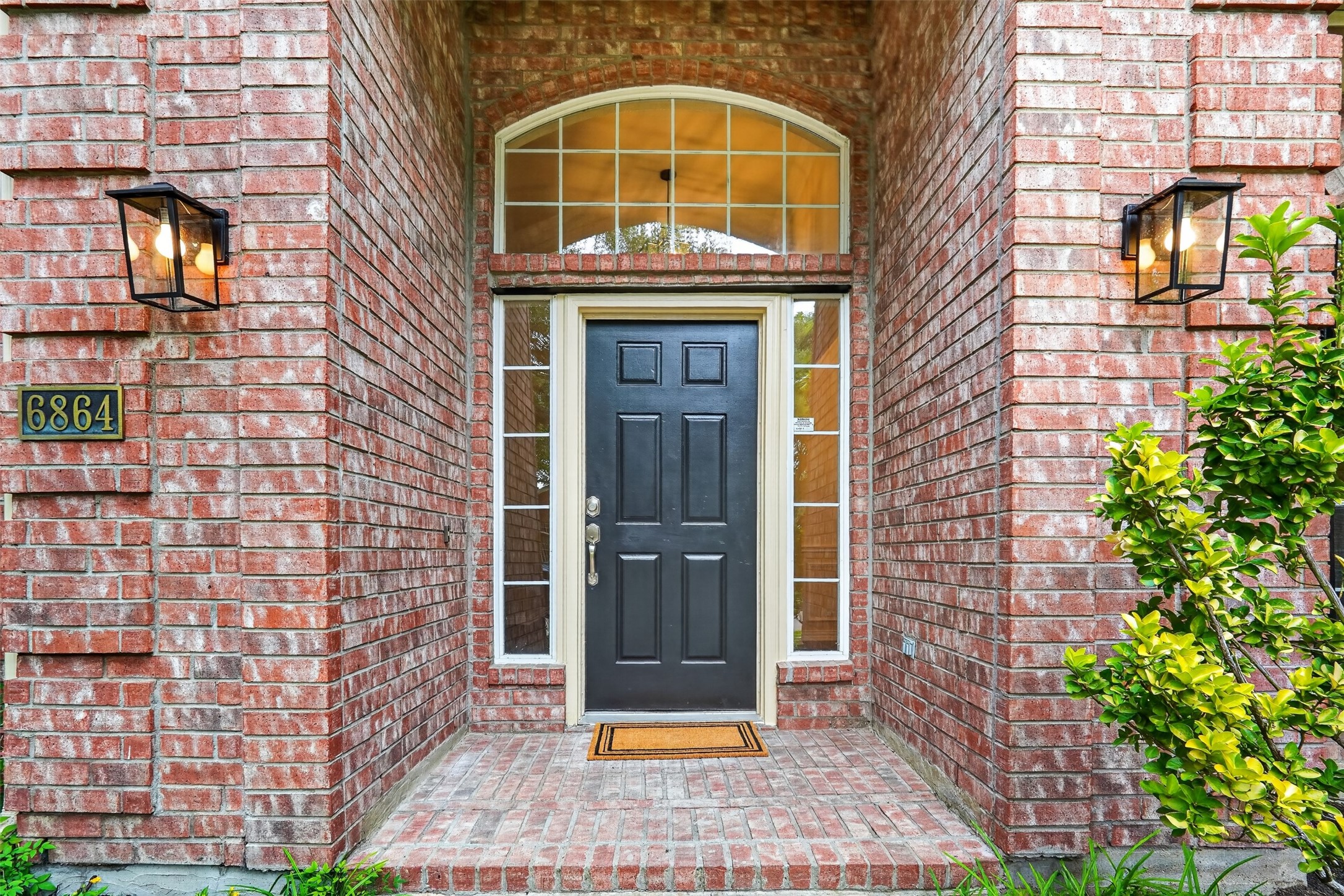 6864 Bushnell Drive Plano TX 75024