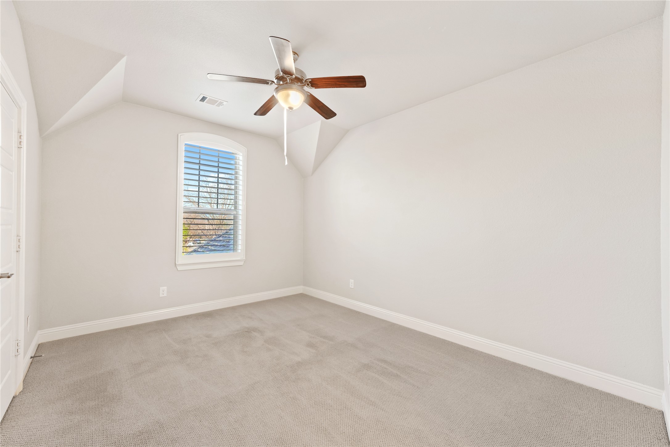 4026 N Cresthaven Road Dallas TX 75209