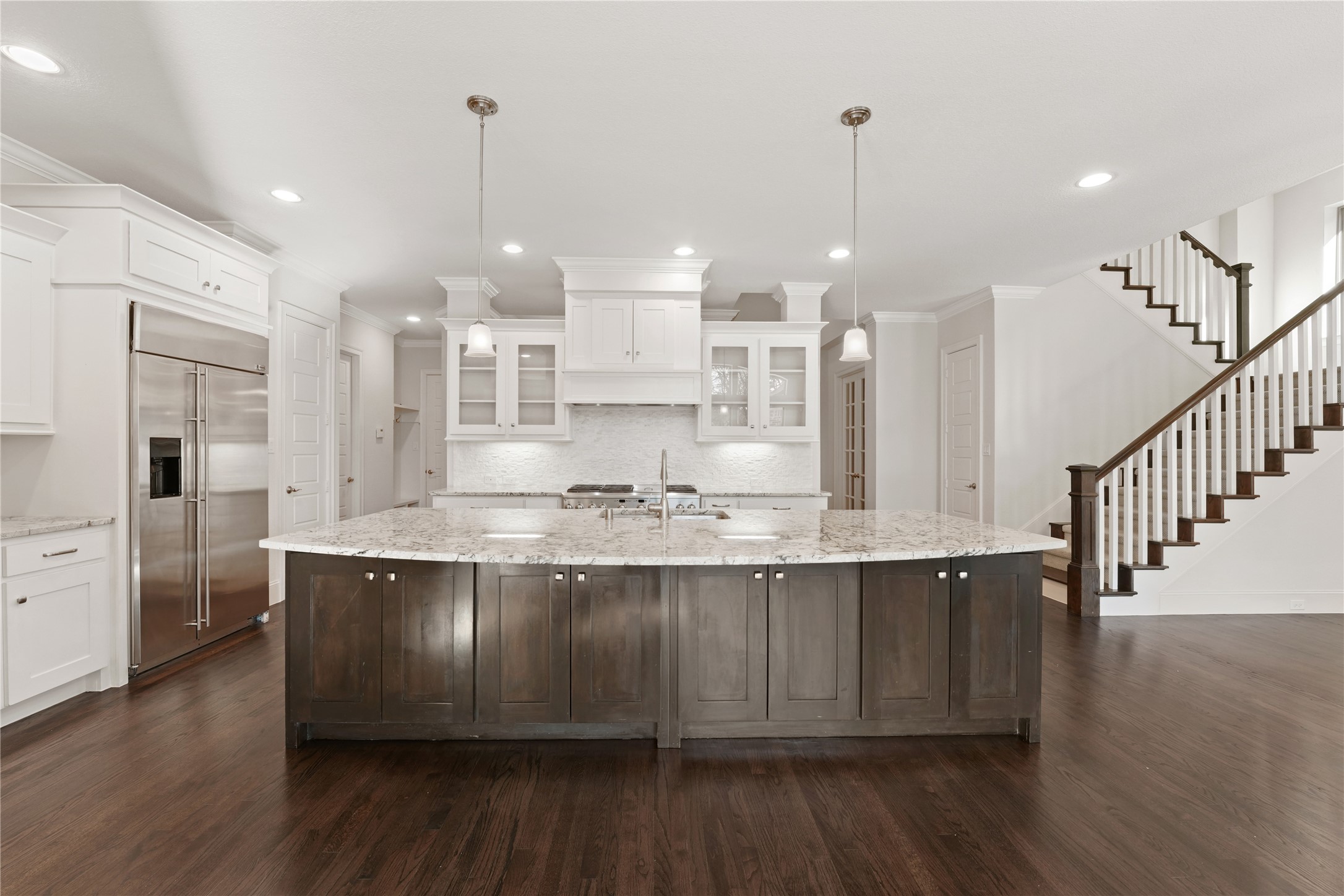 4026 N Cresthaven Road Dallas TX 75209