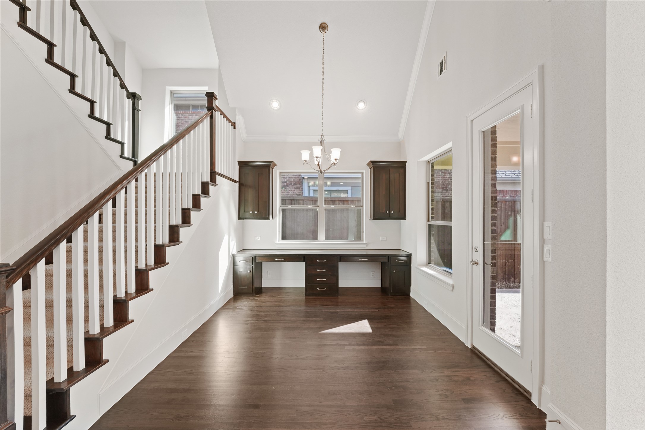 4026 N Cresthaven Road Dallas TX 75209