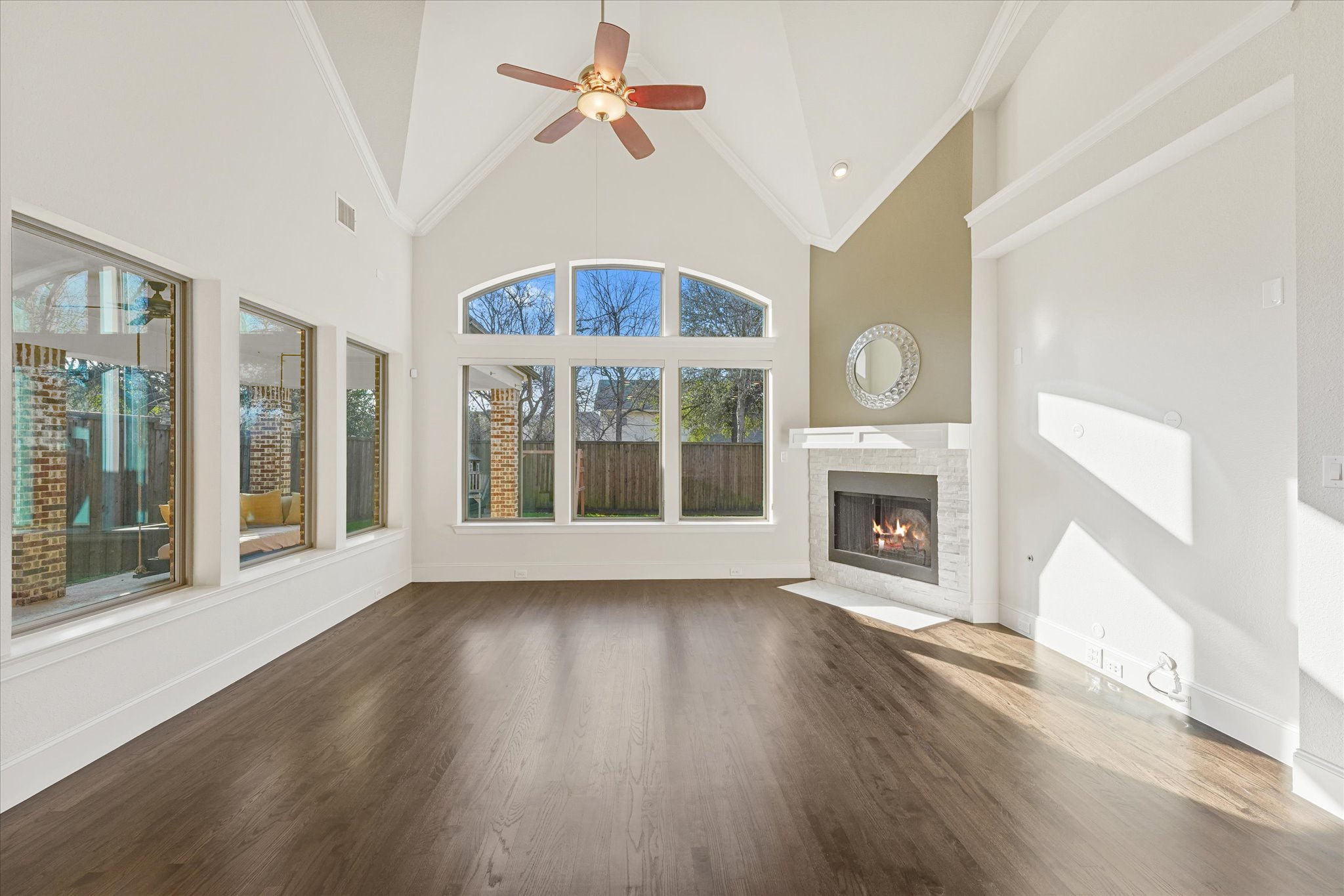 4026 N Cresthaven Road Dallas TX 75209