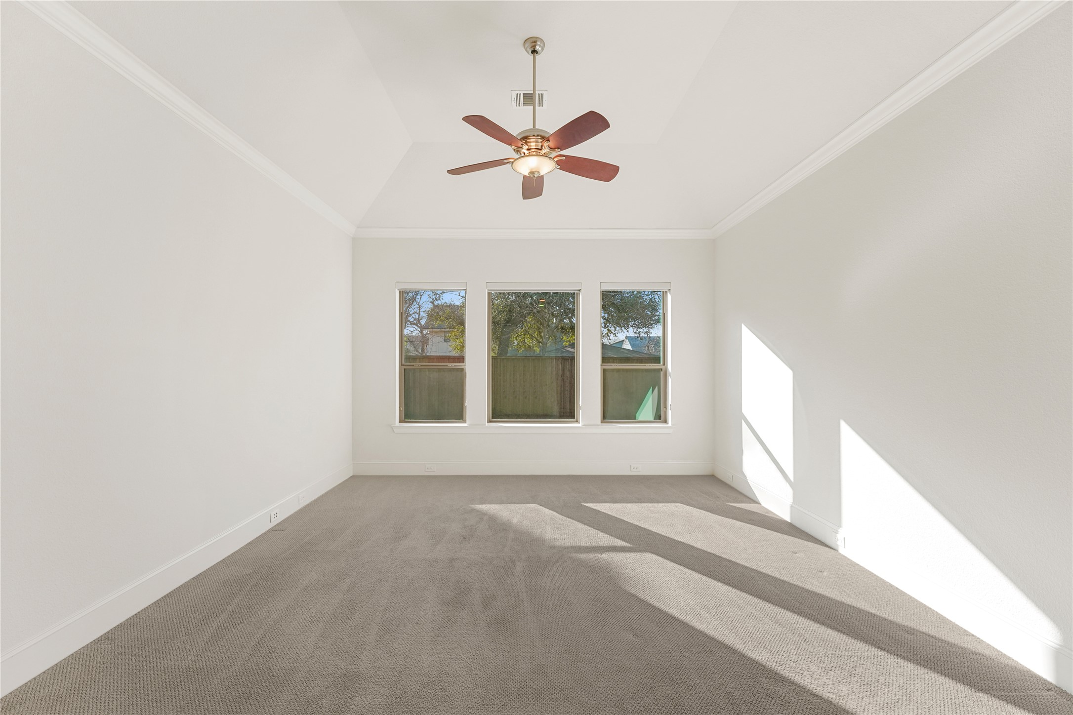 4026 N Cresthaven Road Dallas TX 75209