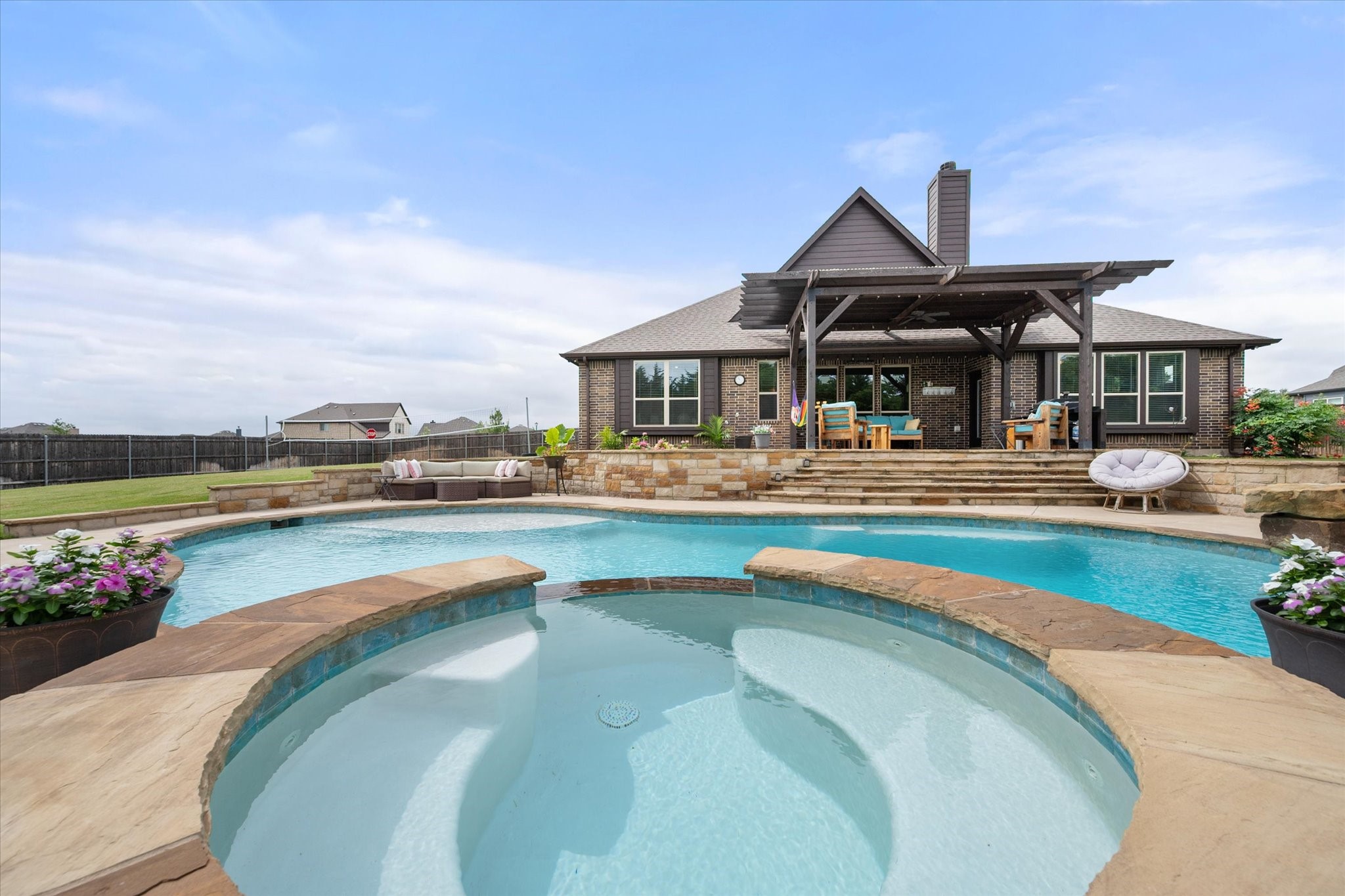 445 Rusty Run Drive Midlothian TX 76065