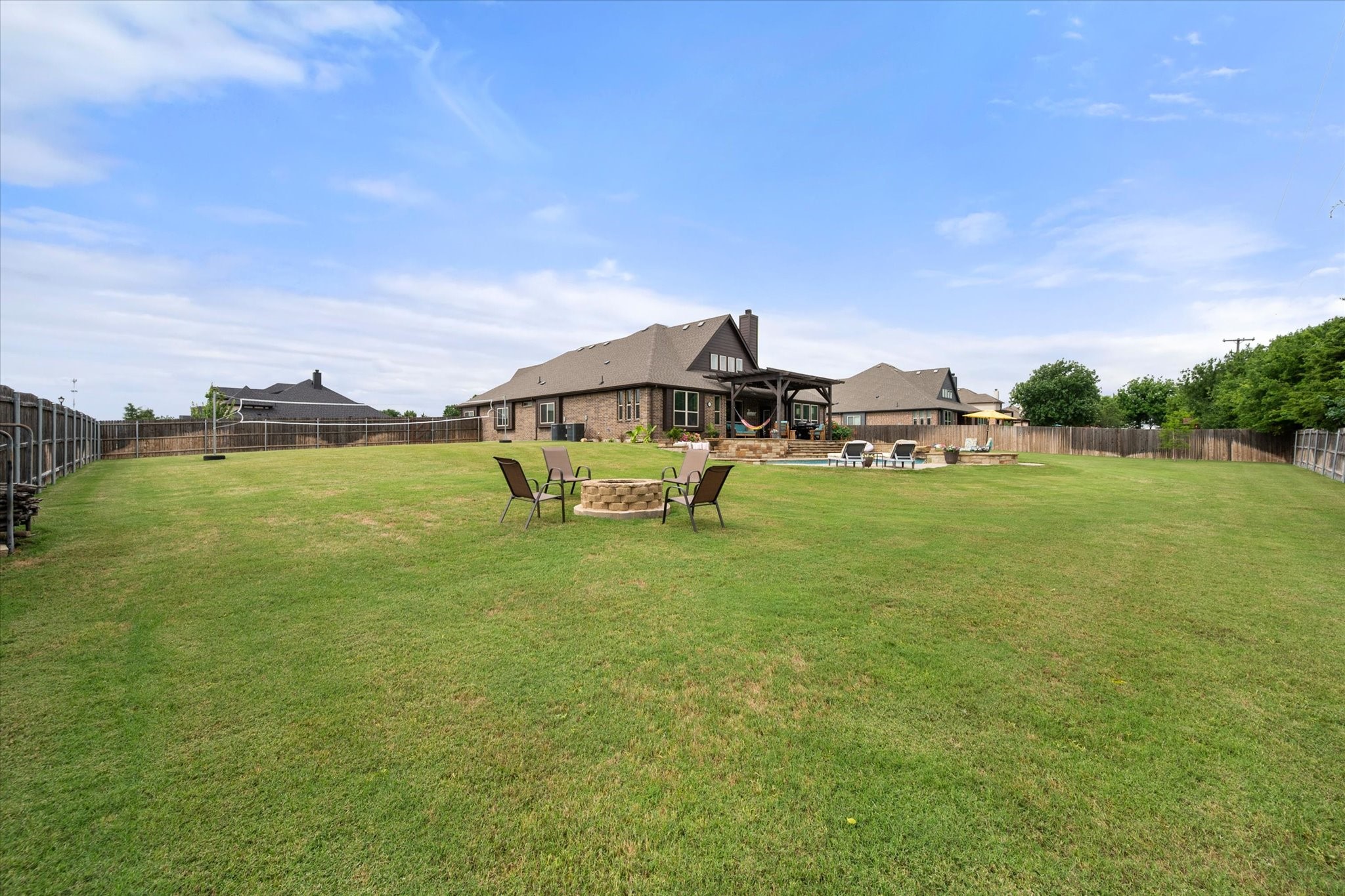 445 Rusty Run Drive Midlothian TX 76065