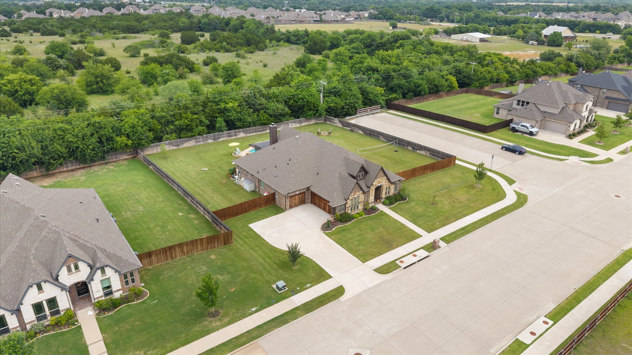 445 Rusty Run Drive Midlothian TX 76065