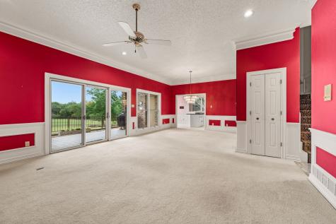 1626 Mai Avenue Desoto TX 75115