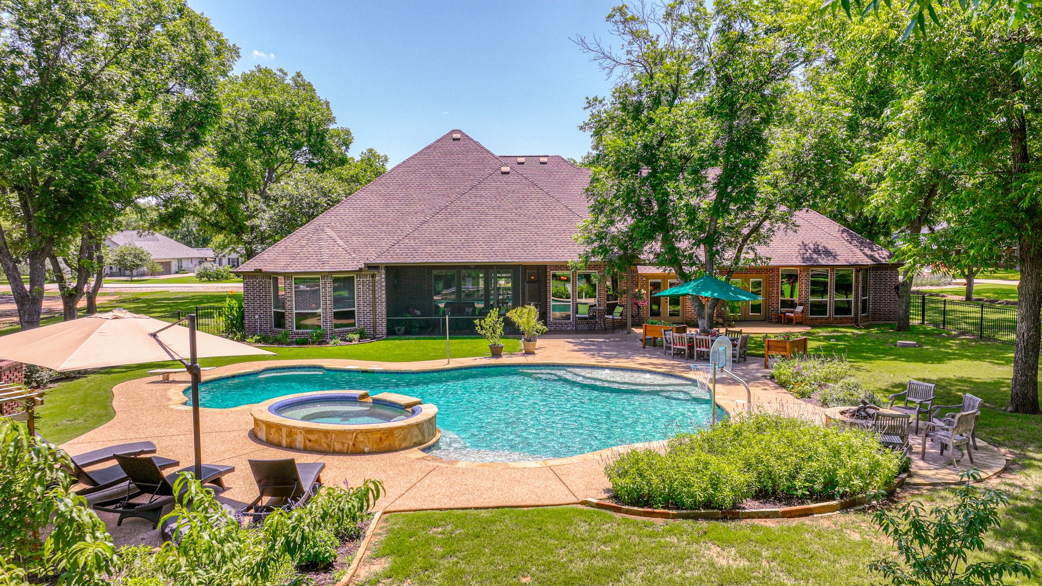 7404 Hanover Court Granbury TX 76049