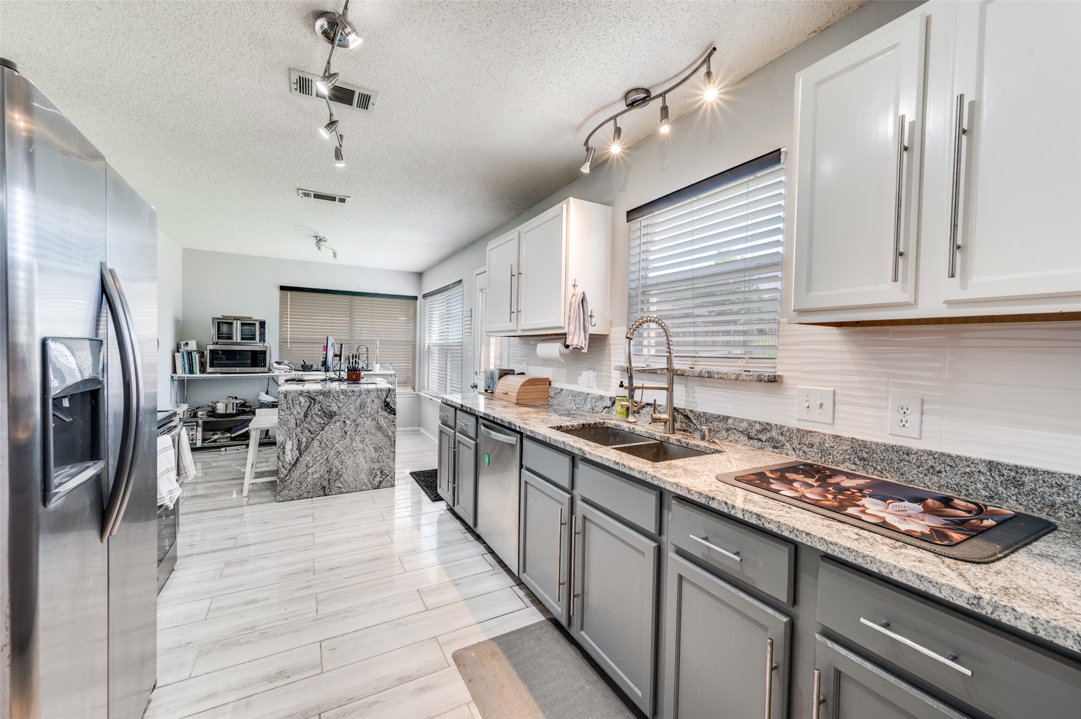 813 Ponderosa Ridge Little Elm TX 75068