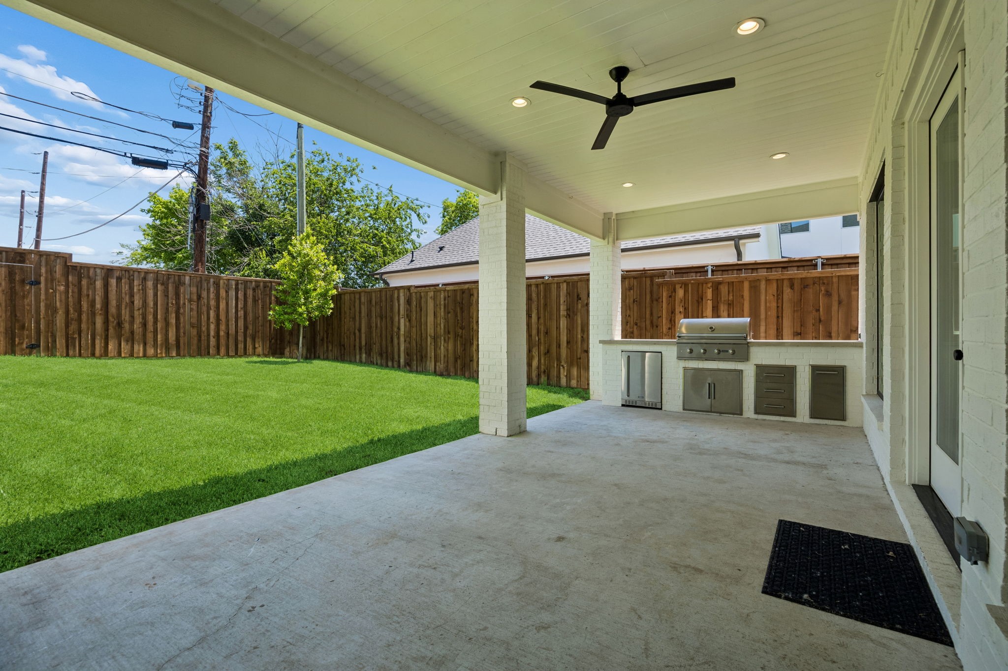 7323 Casa Loma Avenue Dallas TX 75214
