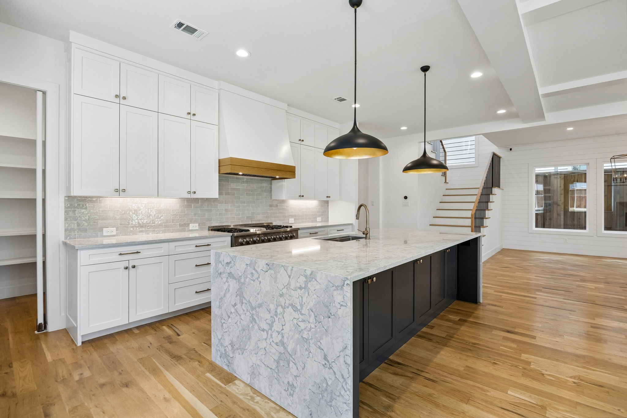 7323 Casa Loma Avenue Dallas TX 75214