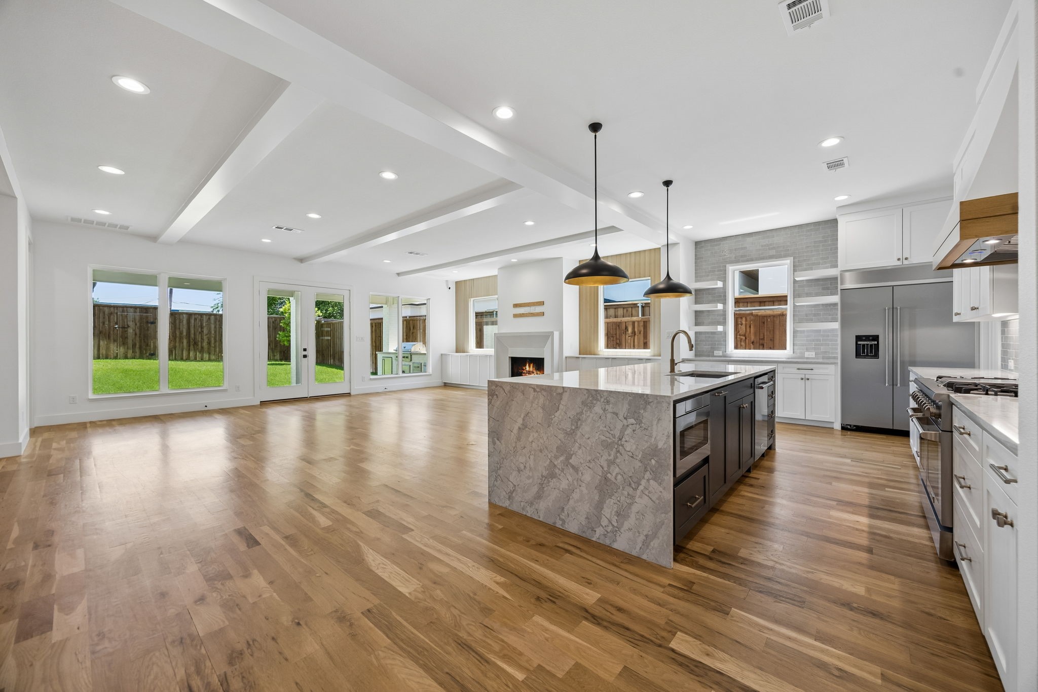 7323 Casa Loma Avenue Dallas TX 75214