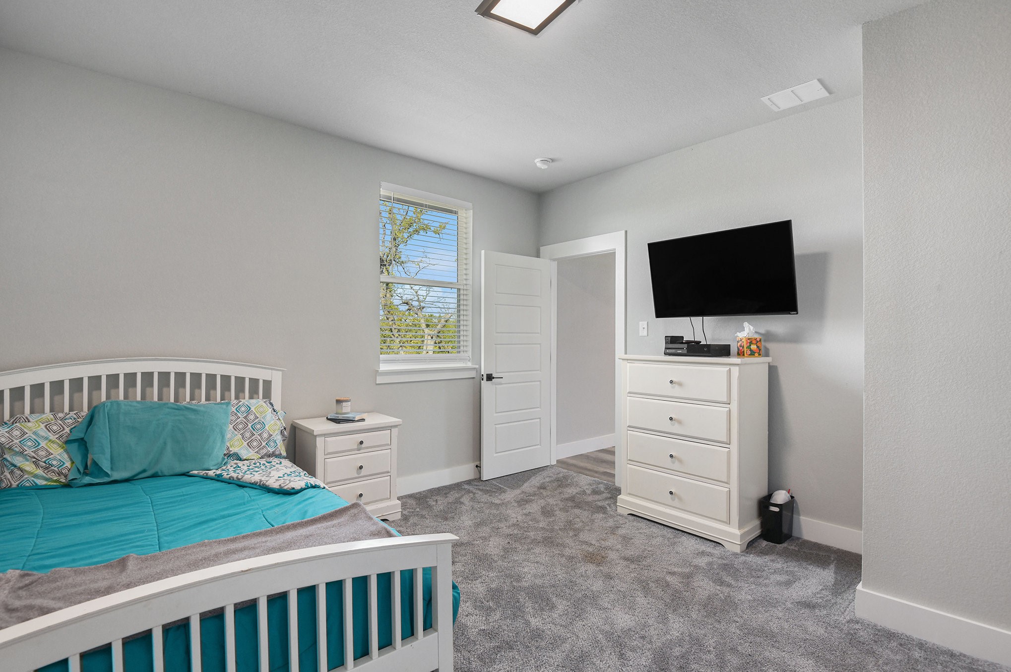 811 County Road 3451 Paradise TX 76073