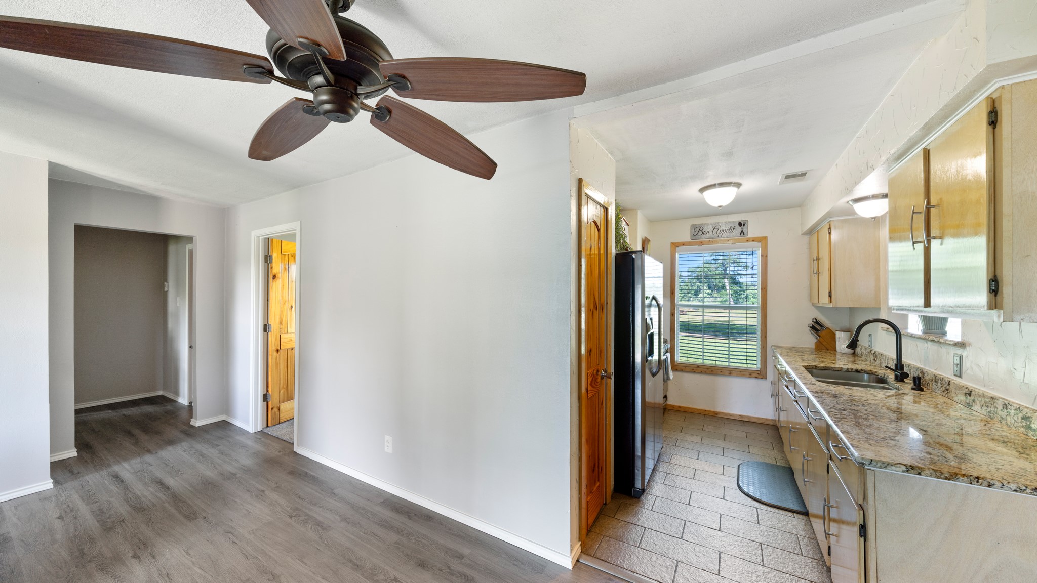29080 State Highway 19 N Athens TX 75752