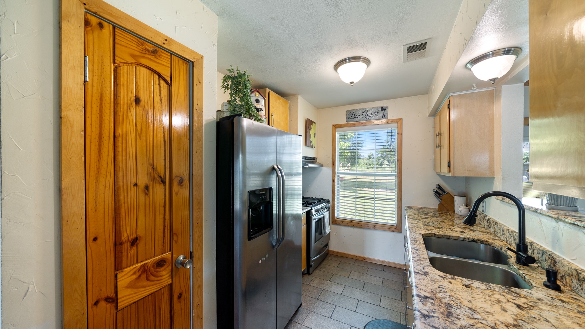 29080 State Highway 19 N Athens TX 75752