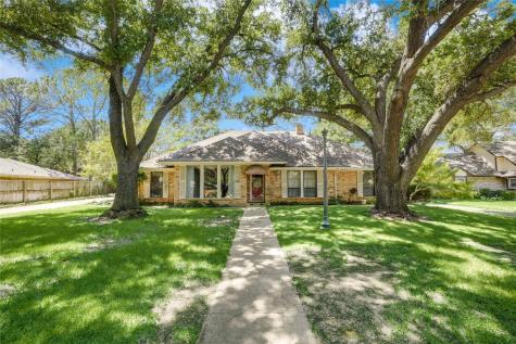 466 Frankie Lane Lewisville TX 75057