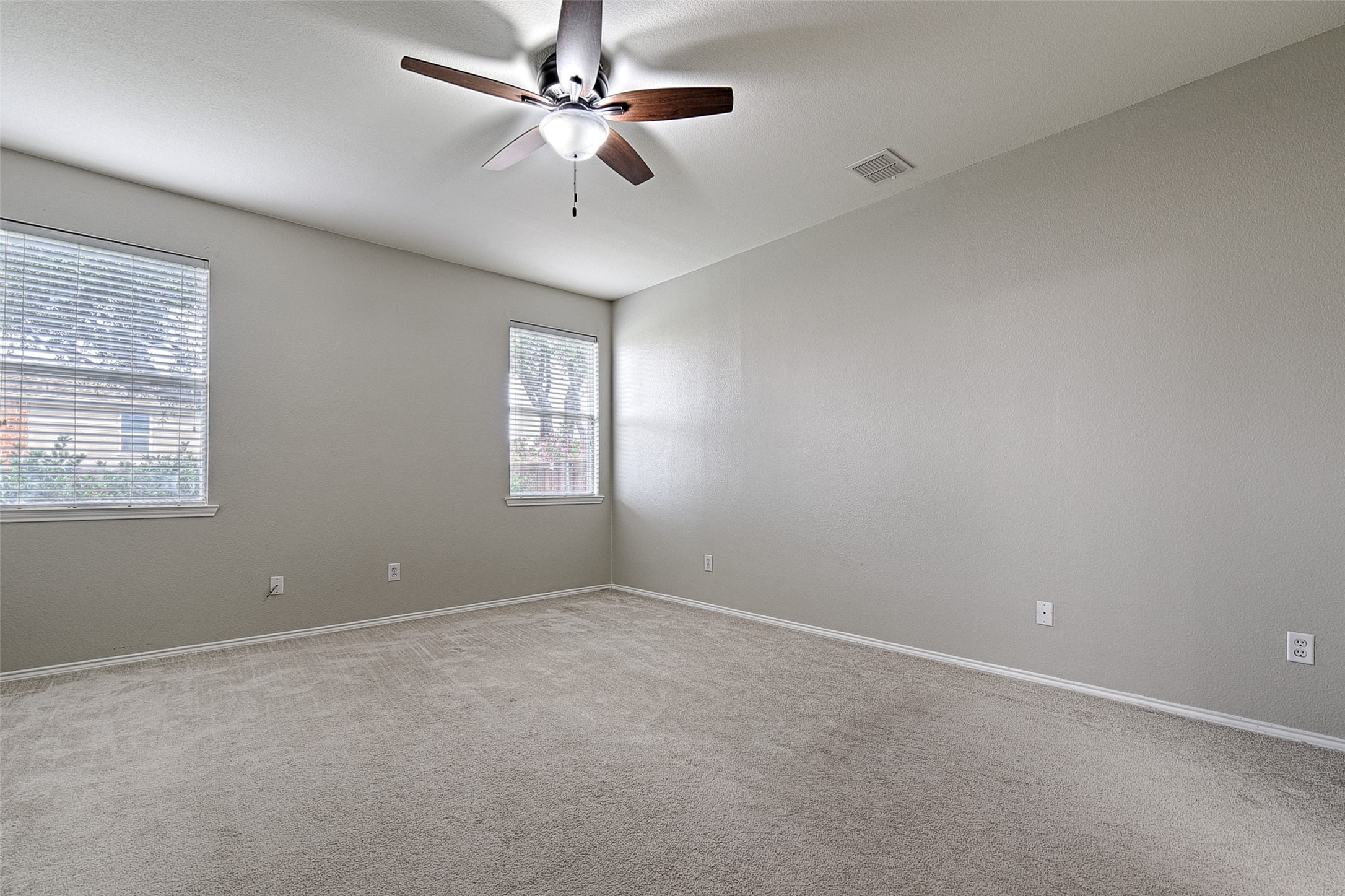 2804 Hudson Crossing Mckinney TX 75072