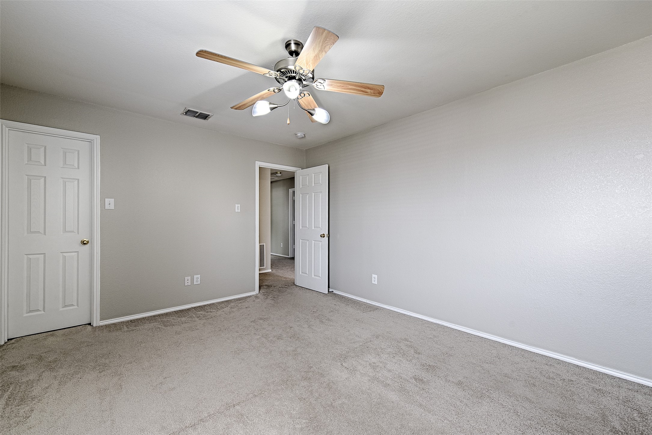 2804 Hudson Crossing Mckinney TX 75072