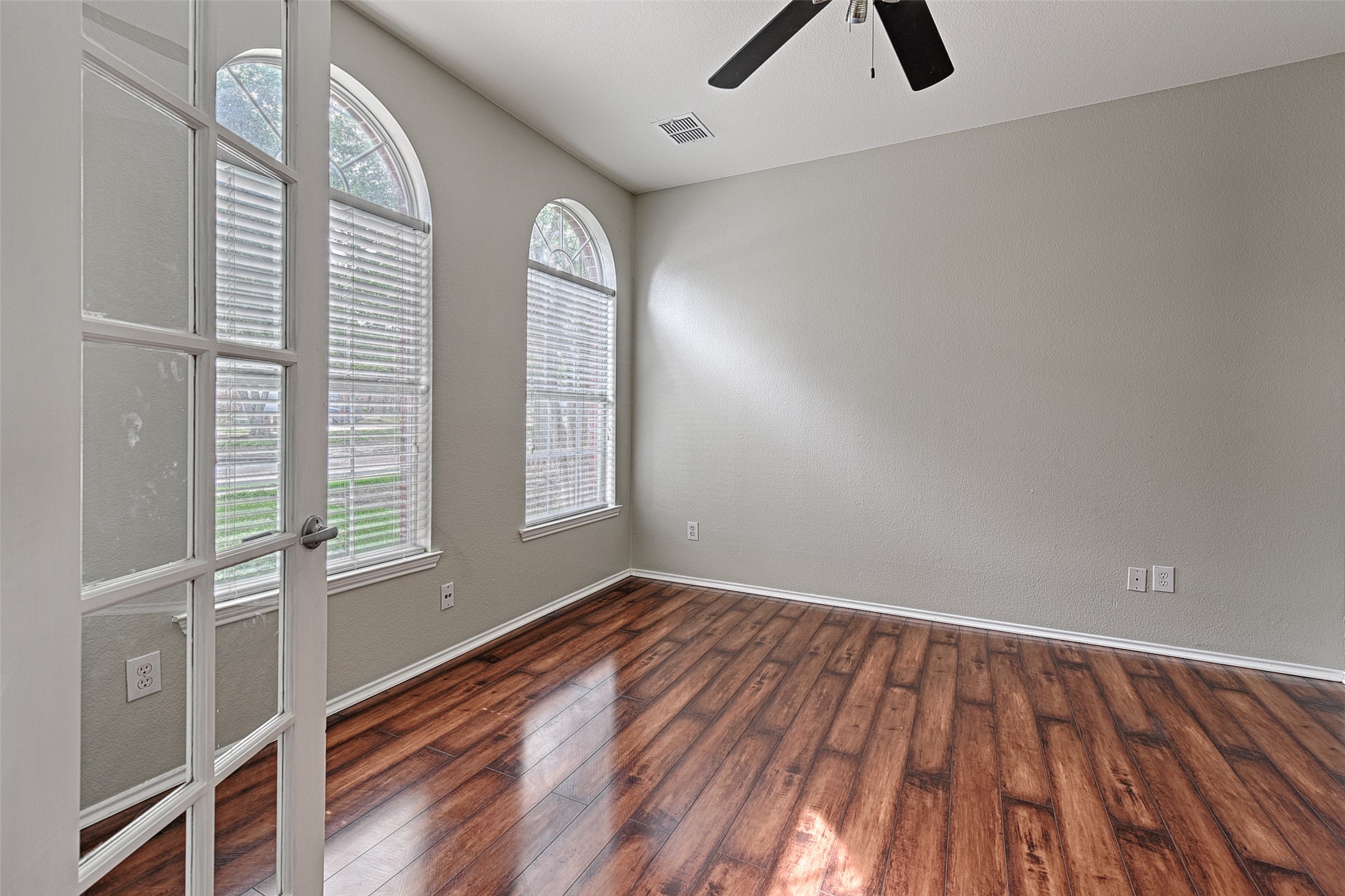 2804 Hudson Crossing Mckinney TX 75072