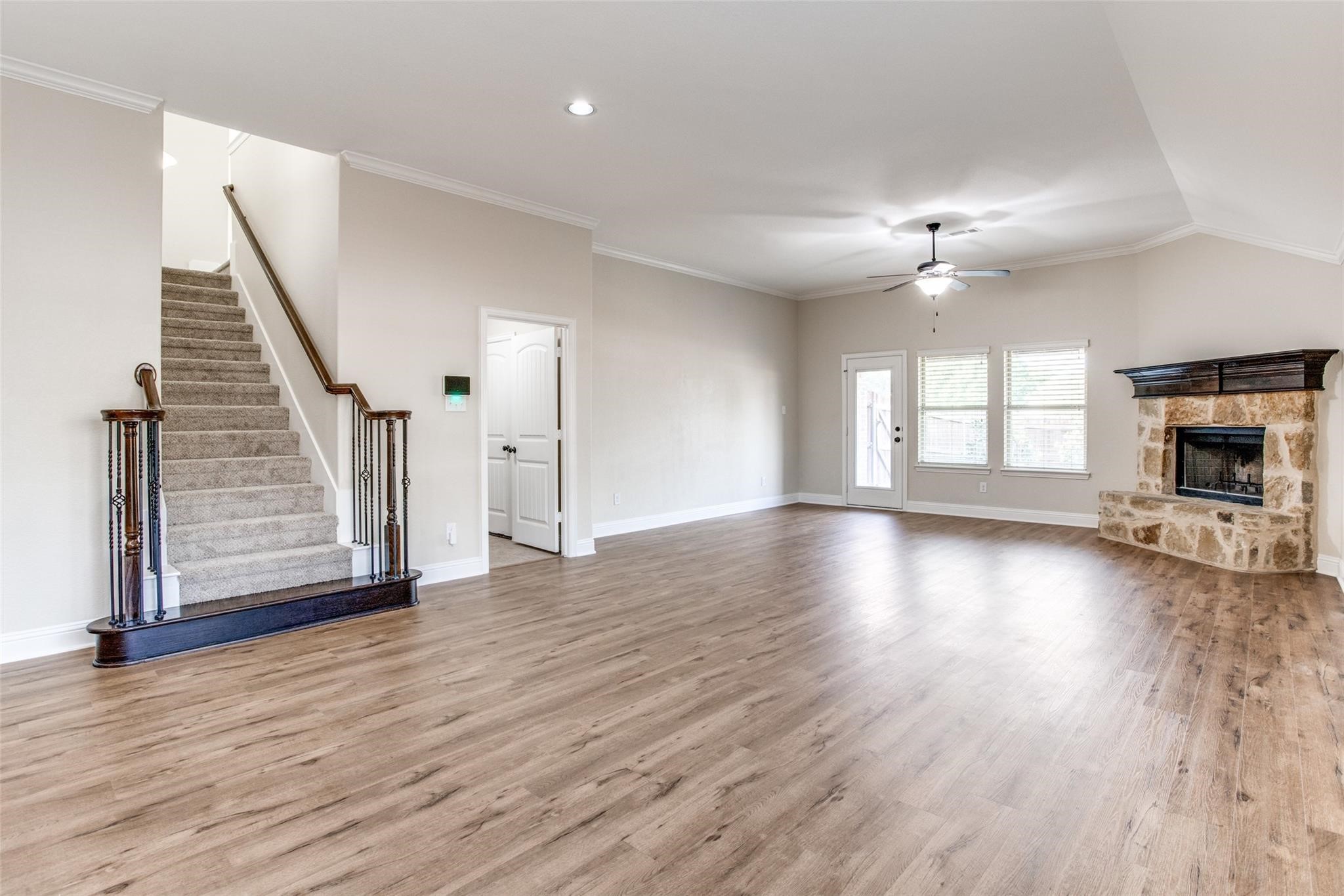 3017 Carlton Parkway Waxahachie TX 75165